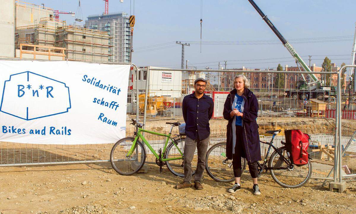 Selbstbestimmt. Manuel Hanke und Elke Rauth von „Bikes and Rails".