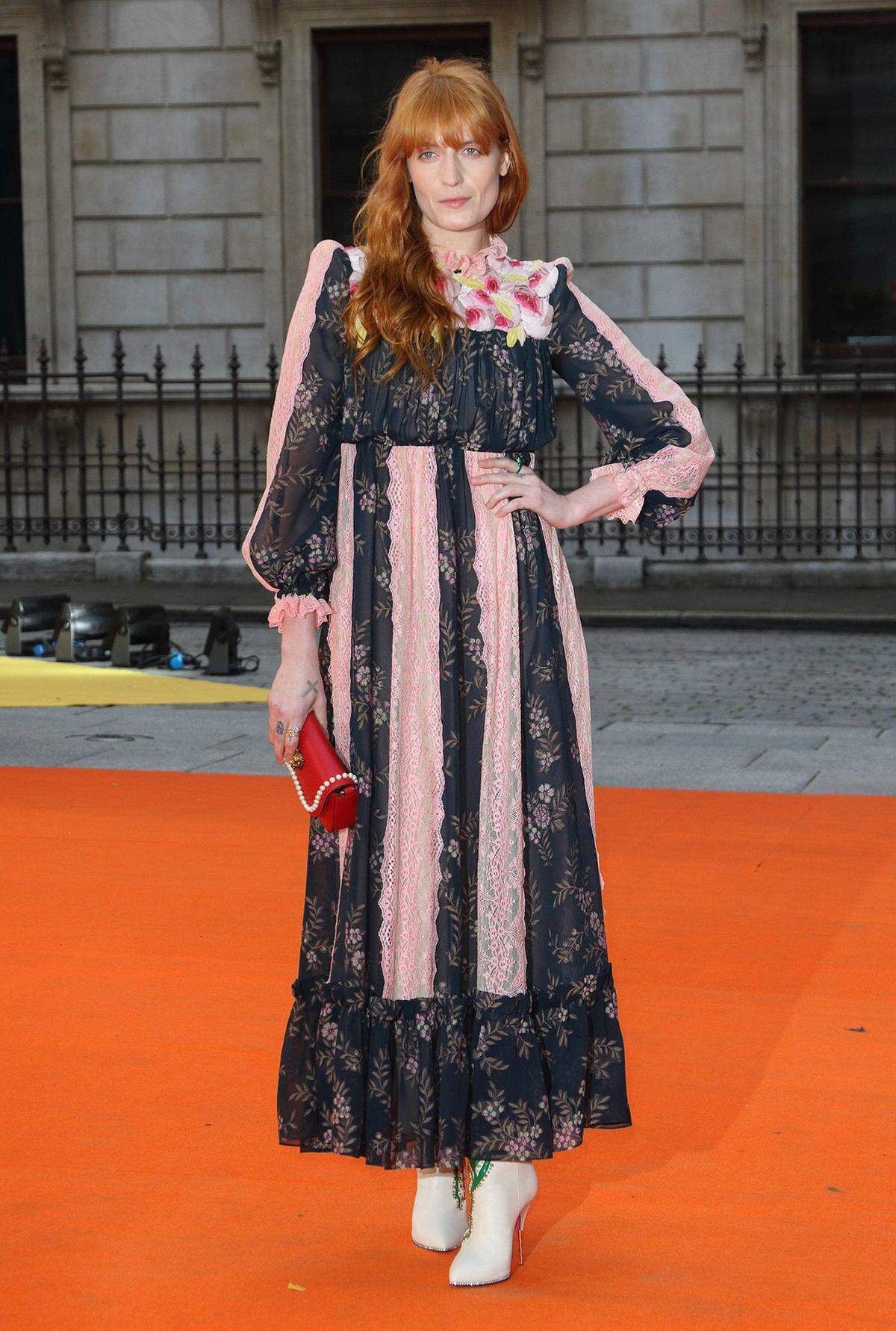 Die britische Sängerin Florence Welch gilt als Stilikone. In ihrem kleinen Haus im Süden Londons hat sie deshalb eine ganze Etage zu ihrem Kleiderschrank gemacht.