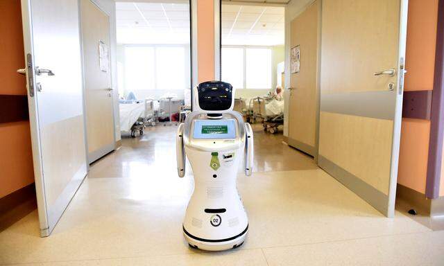 Während der Pandemie in Varese (Italien) halfen Roboter, Patienten zu behandeln.