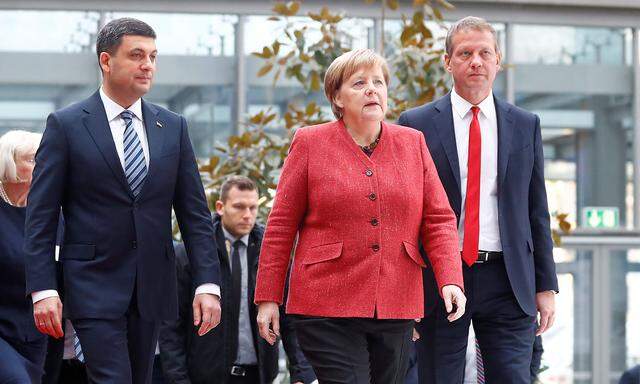 Die deutsche Bundeskanzlerin Merkel beim deutsch-ukrainischen Wirtschaftsforum in Berlin.
