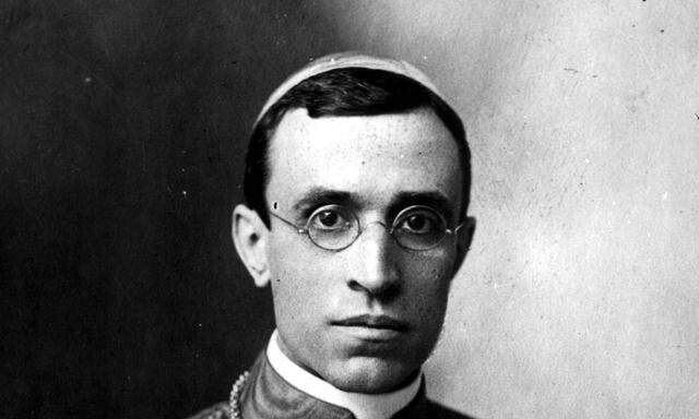 Archibild von Eugenio Pacelli aus dem Jahr 1930. Neun jahre Später wurde er zu Papst Pius XII., seine Amtszeit dauerte vom 2. März 1939 bis zu seinem Tod im Jahr 1958.