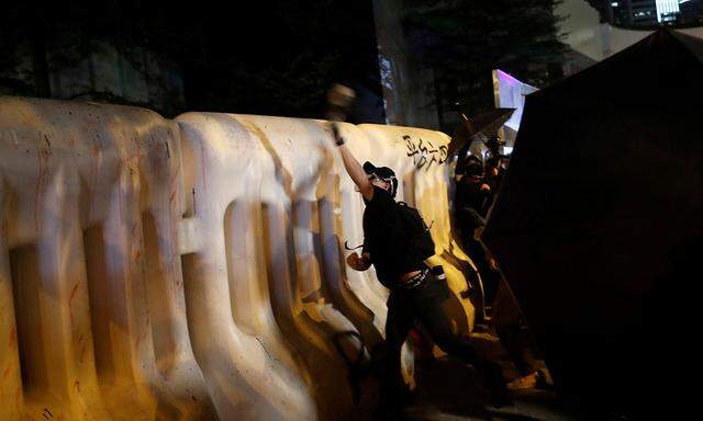 Am Dienstag feiert China den 70. Gründungstag. Die Demonstranten in Hongkong haben einen viertägigen Protest angekündigt.