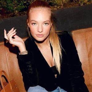 Schon im April sperrte die weltweit größte Kryptobörse Binance die Konten russischer Politiker. Auch Elizaveta Peskowa, die Tochter von Putins Sprecher Dmitri Peskow, war davon betroffen.