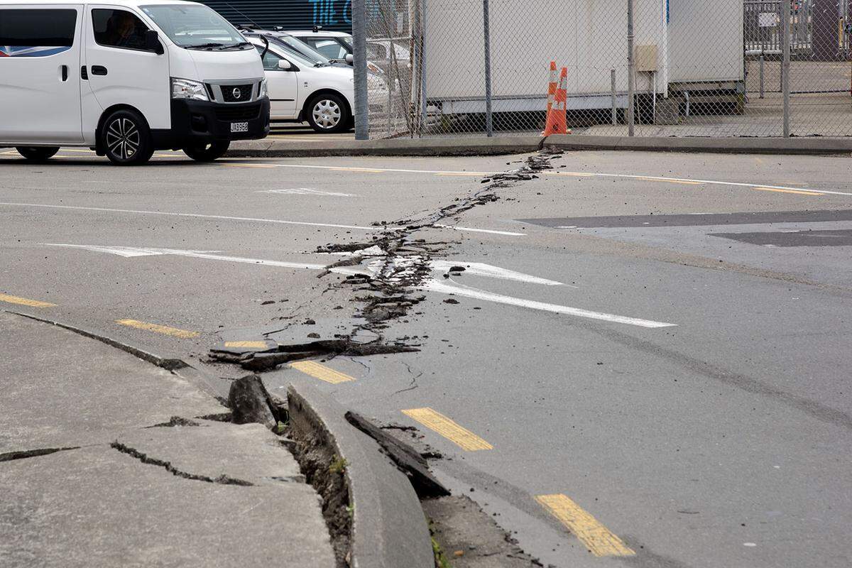 In Neuseeland sind Erdbeben keine Seltenheit. Der Inselstaat liegt auf dem pazifischen Feuerring, wo mehrere Kontinentalplatten zusammentreffen. In dem Gebiet ereignen sich jährlich bis zu 15.000 Erdstöße.