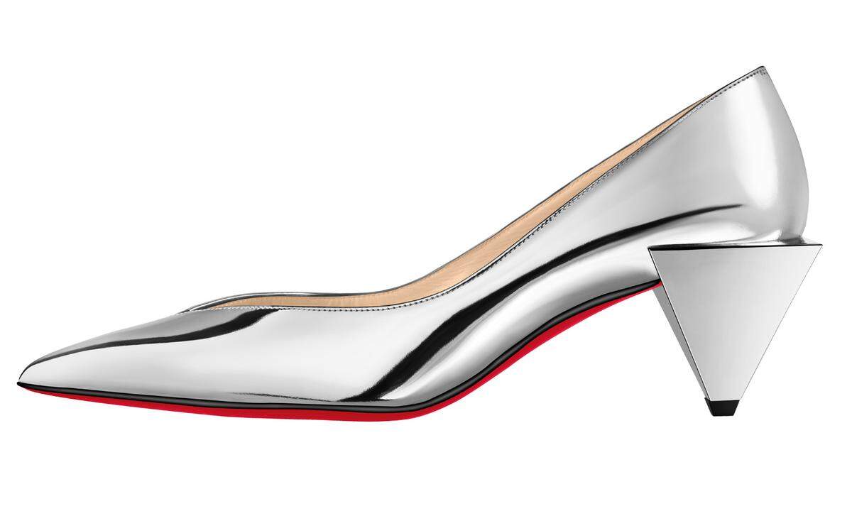 Pumps „Galaxister" von Christian Louboutin, 645 Euro, http://www.christianlouboutin.com