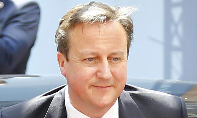 British Prime Minister Cameron arrives at EU Council headquarters for EU leaders summit in Brussels