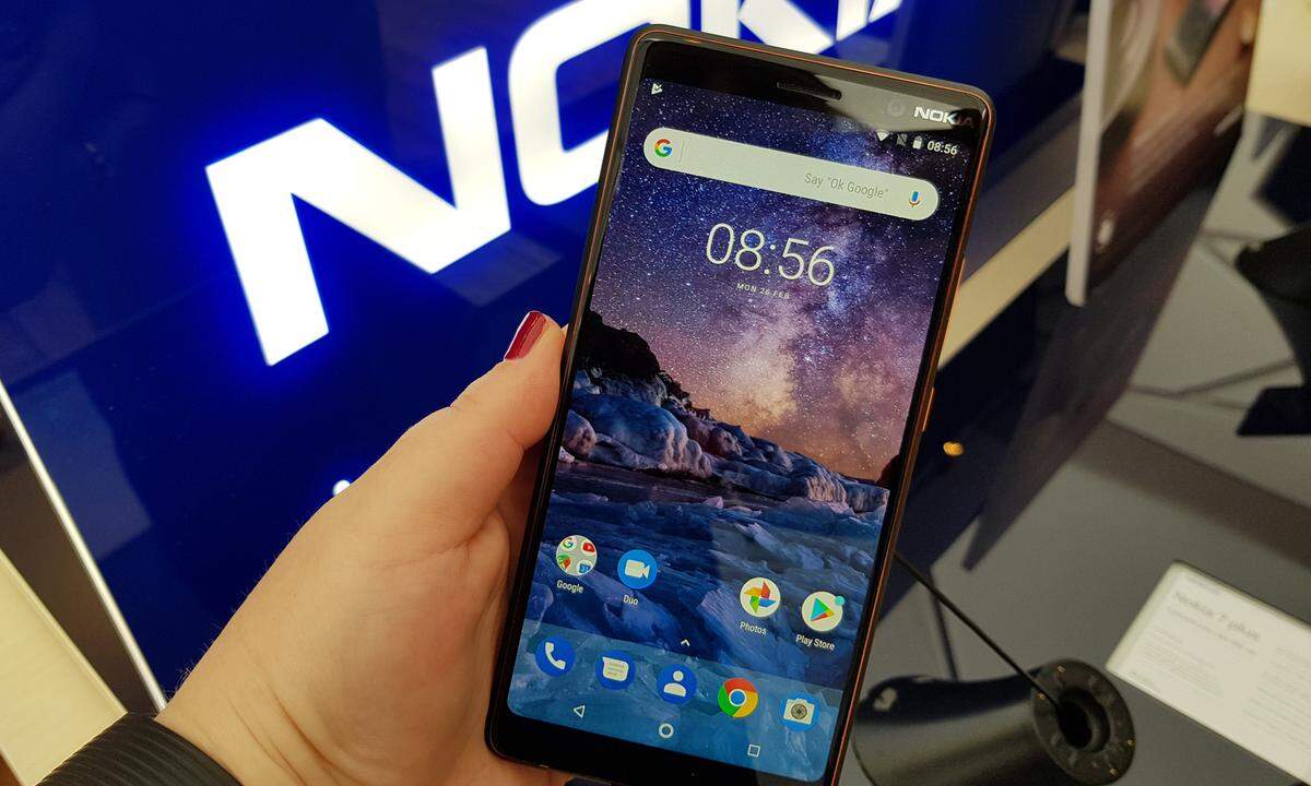 Im vergangenen Jahr seien 70 Millionen Nokia-Telefone verkauft worden, sagte HMD-Chef Florian Seiche. Nach Schätzungen von Marktforschern waren allerdings nur rund sechs Millionen davon Smartphones.