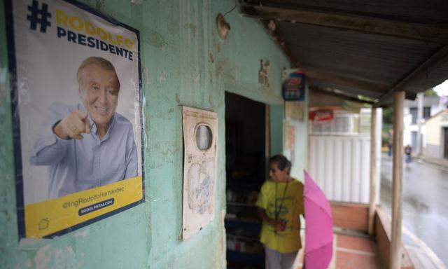 Wahlplakat des bürgerlichen Präsidentschaftskandidaten Rodolfo Hernández in Bucaramanga, Kolumbien. 