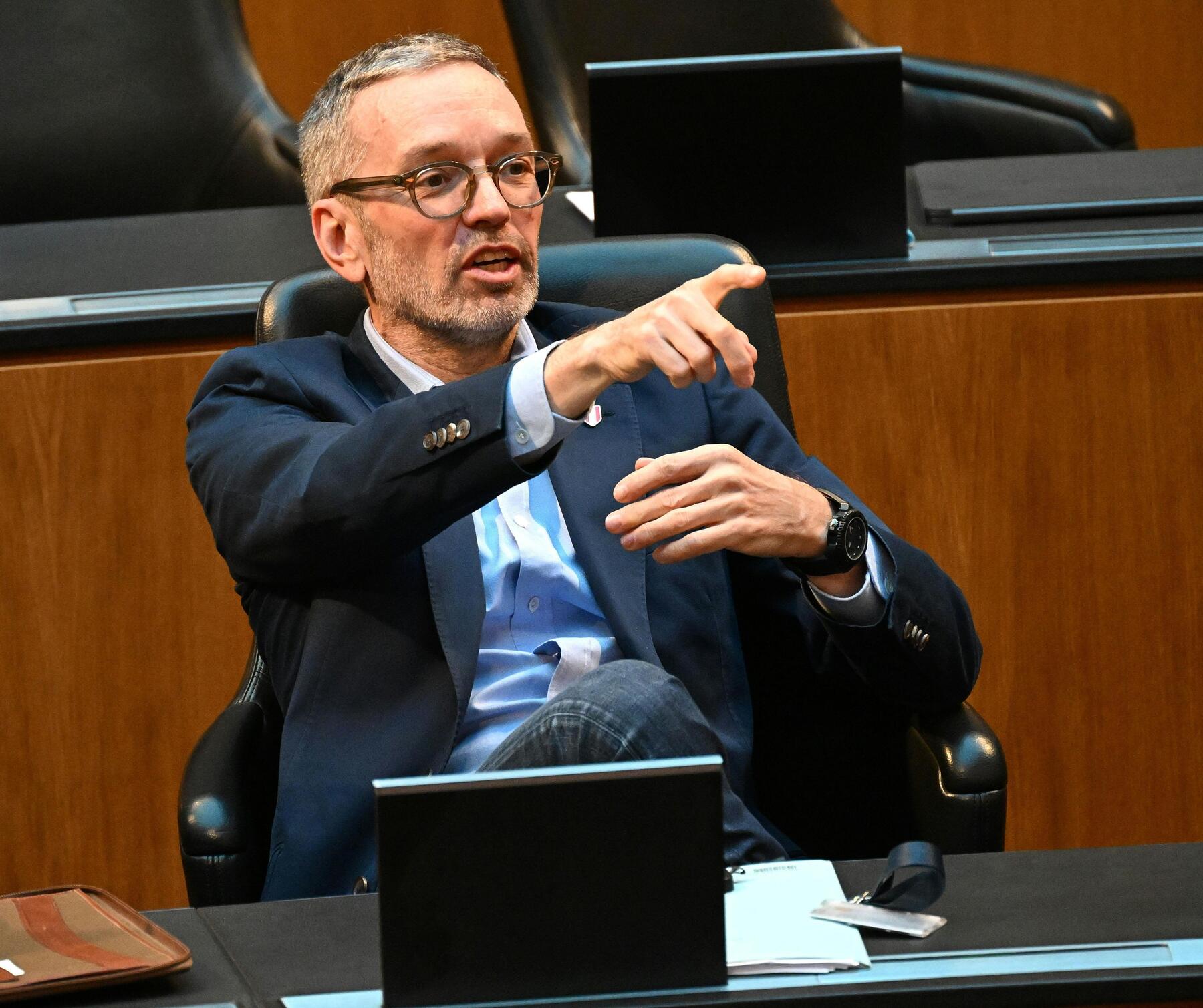 Keiner spricht so viel über „woke“ und „trans“ wie die FPÖ