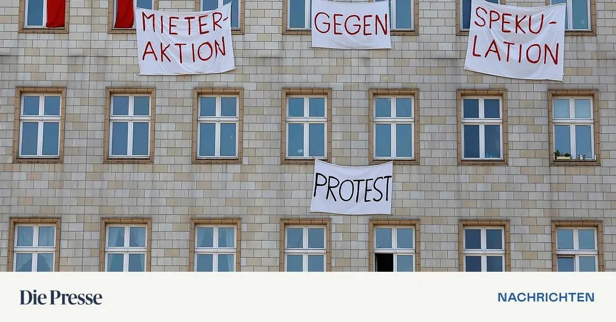 Land Berlin kauft 670 Wohnungen in der KarlMarxAllee