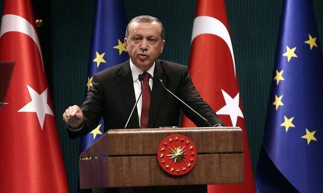 Der türkische Präsident, Recep Tayyip Erdogan kommt seinem Ziel, Visafreiheit für Türkein in der EU, einen Schritt näher.