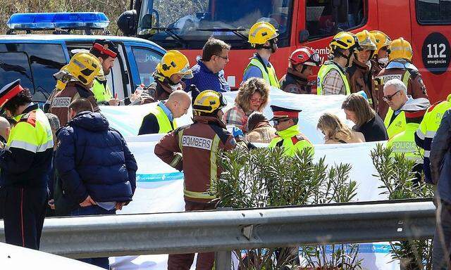 SPAIN-BUS-ACCIDENT-STUDENTS