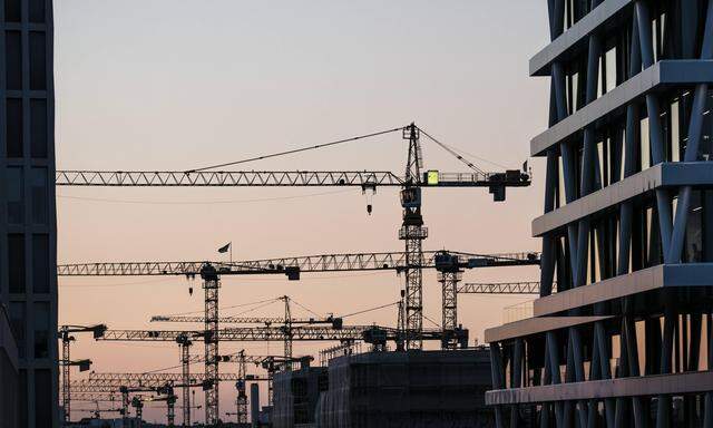 Die Lage im deutschen Wohnungsbau wird laut Umfrage des Ifo-Instituts immer düsterer.