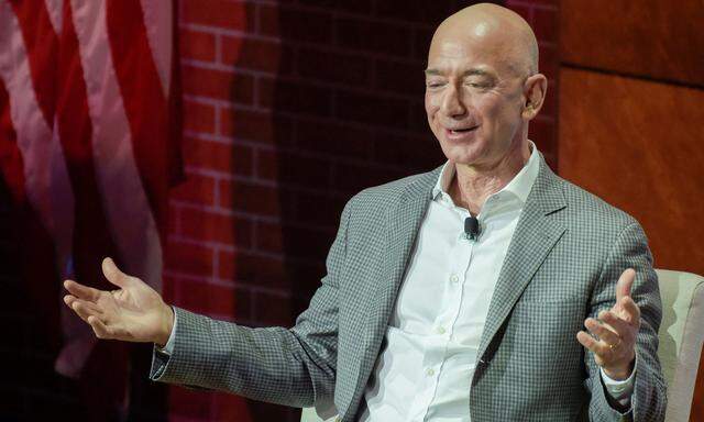 Jeff Bezos of Amazon speaks at the Bush Center's Forum on Leadership in Dallas