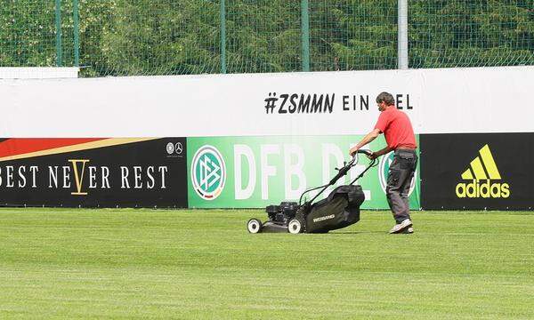 Der Rasen muss quasi WM-tauglich sein.