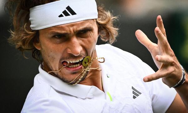 Alexander Zverev hat sich in der Weltspitze festgebissen, einem Grand-Slam-Titel läuft er aber weiter hinterher. 