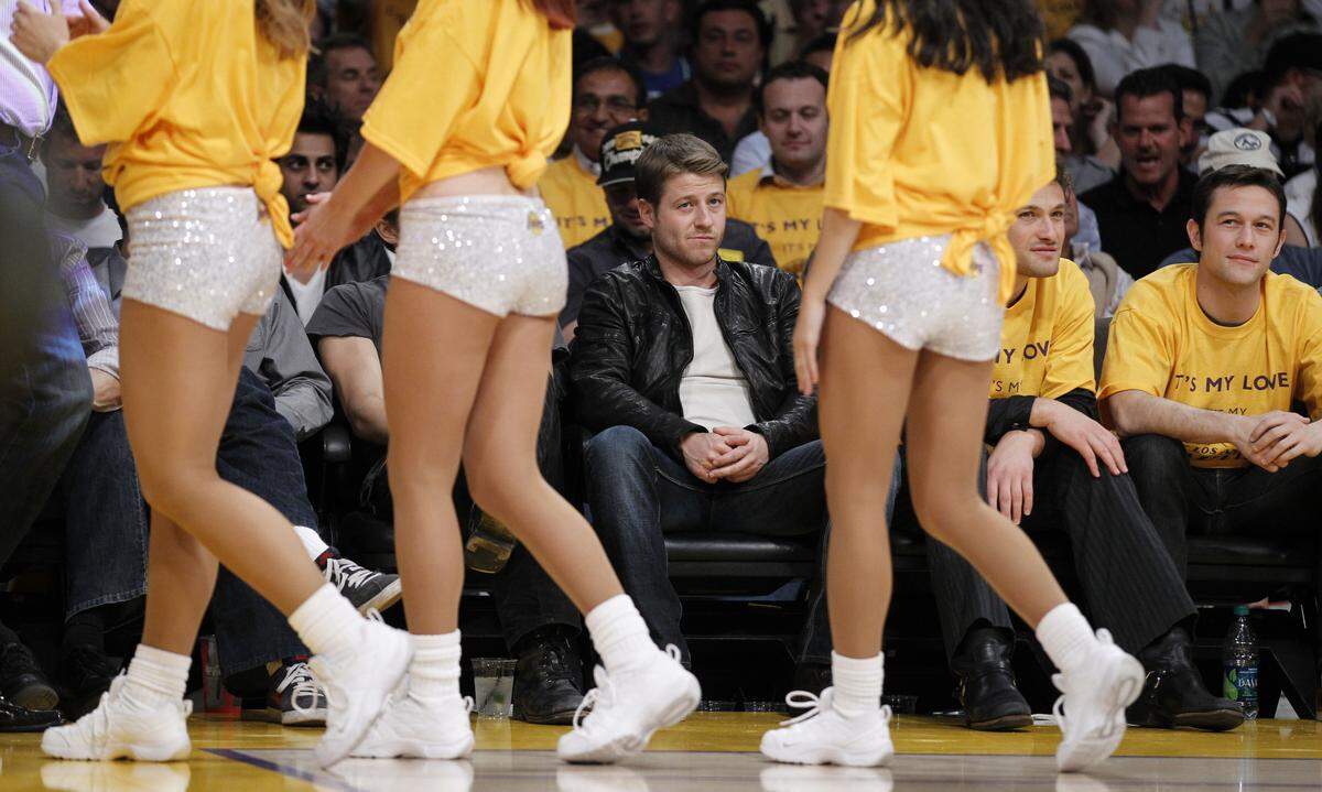 OC California: Ben McKenzie besucht die La Lakers