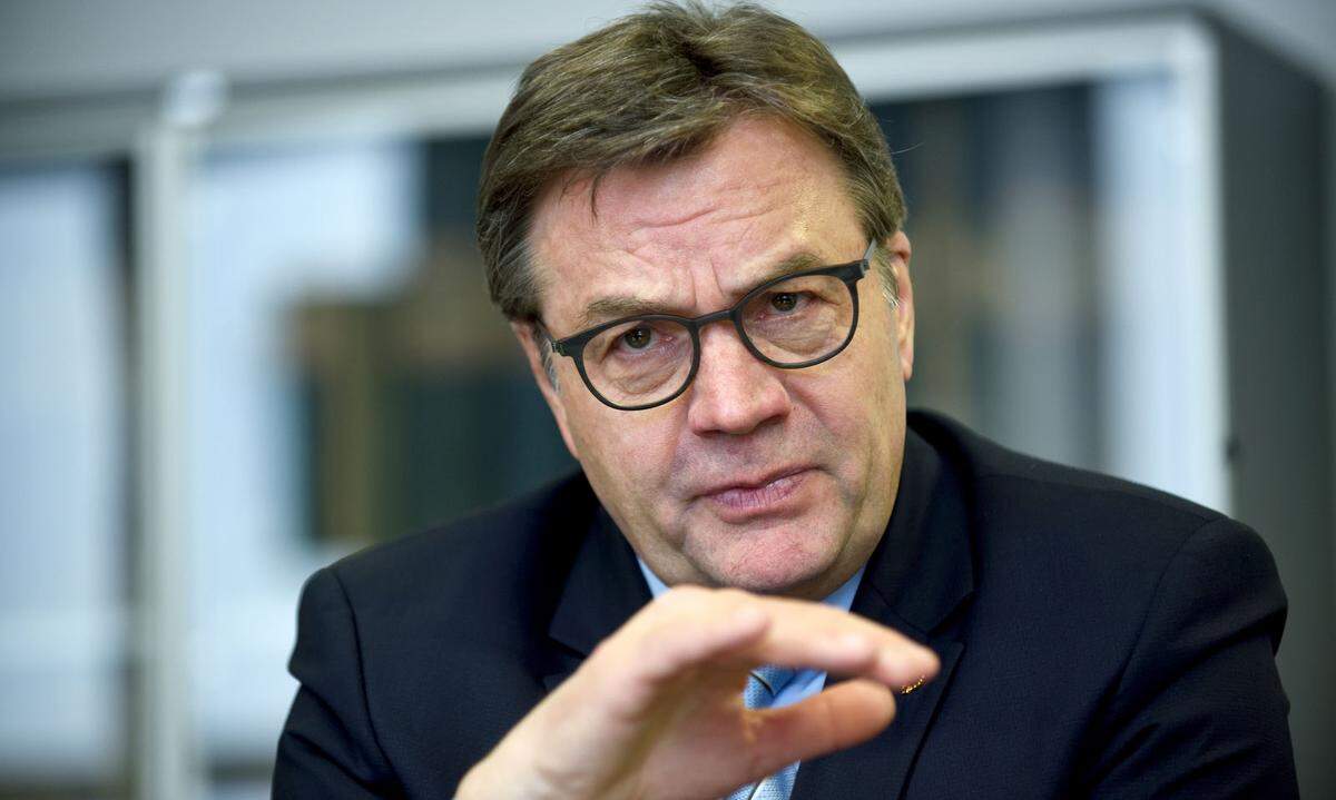 "Wir sind nicht das Wartezimmer Europas." Tirols Landeshauptmann Günther Platter (ÖVP) graut vor den bayrischen Ankündigungen in der Asyldebatte.