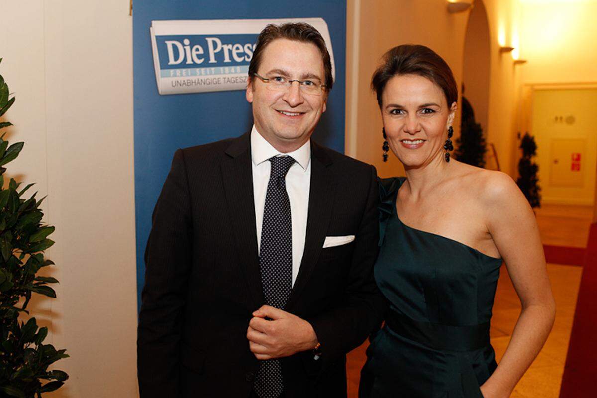Rainer Eckert und Julia Friedl (Baume &amp; Mercier).