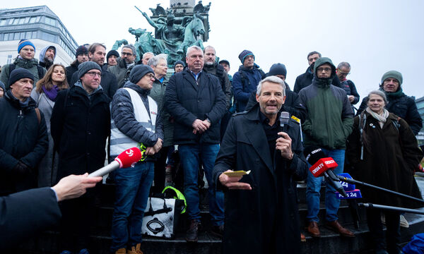PG SCIENTISTS FOR FUTURE OeSTERREICH 'POLITISCHE UND GESELLSCHAFTLICHE FEHLENTWICKLUNGEN IN DER OeSTERREICHISCHEN KLIMAPOLITIK'