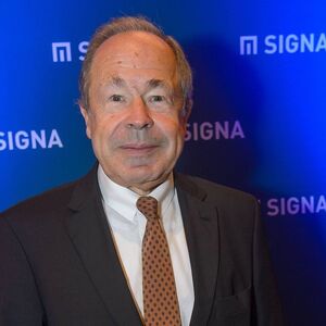 Aufsichtsratschef Erich Hampel (67) legt bei der Bank Austria alle seine Funktionen nieder.