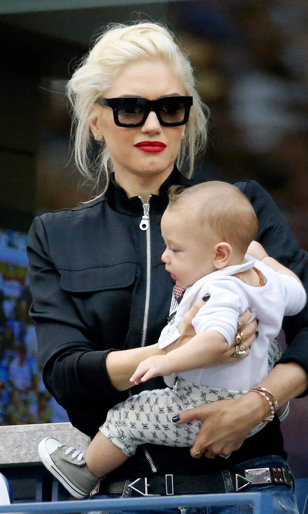 Gwen Stefani hat mit Ex-Mann Gavin Rossdale drei gemeinsame Söhne. Bei der Geburt ihres jüngsten Kindes Apollo, heute vier, war die US-Sängerin 44 Jahre alt.