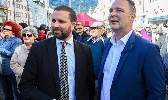 Andreas Babler und Georg Dornauer während dem Wahlkampfauftakt der SPÖ für die Gemeinderats- und Bürgermeisterwahl Innsbruck