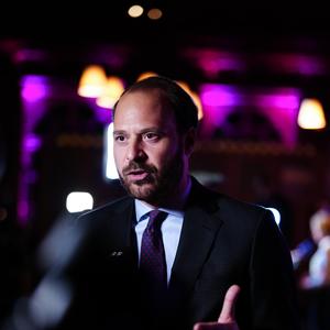 Seit dem ersten Parlamentseinzug der Pinken mit dabei: Nikolaus Scherak