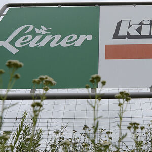 THEMENBILD: MOeBELKETTE KIKA/LEINER