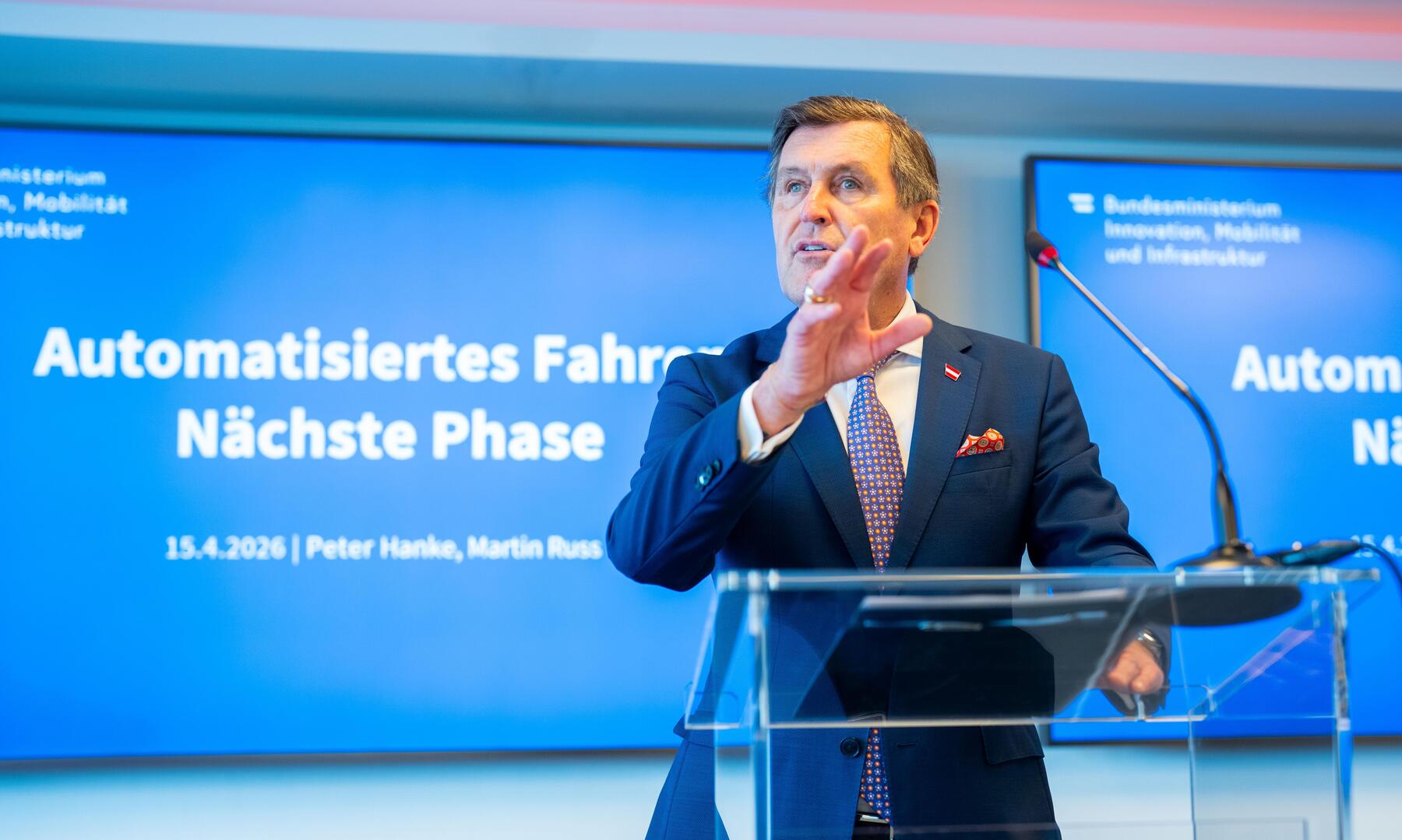 Erste Linienbusse ohne Fahrer: Pilotprojekt startet nächstes Jahr [premium]