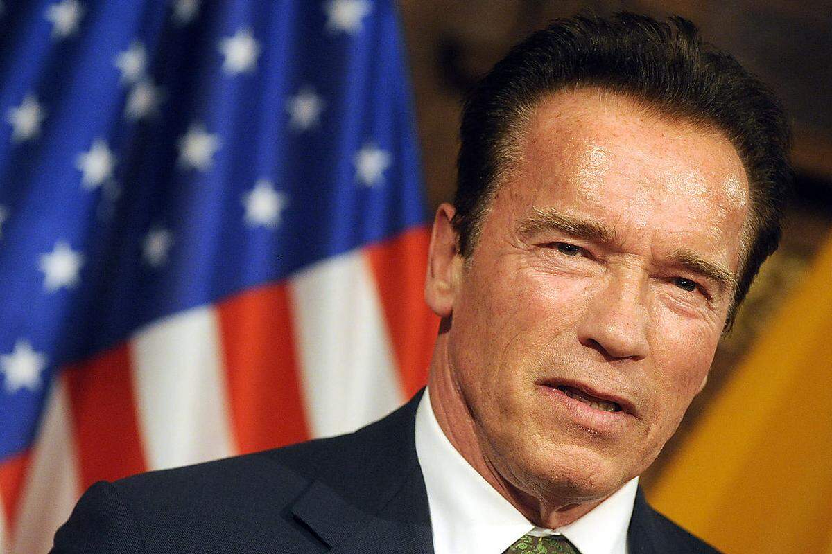Arnold Schwarzenegger, Schauspieler und ehemaliger Gouverneur von Kalifornien, bedankte sich bei den Rettungskräften. "Sie rennen immer unseren größten Ängsten entgegen, um Leben zu retten."