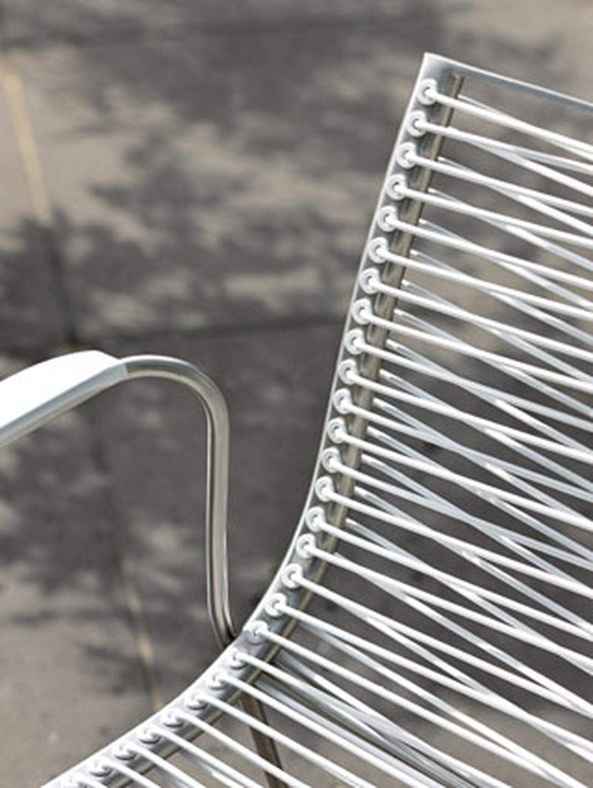 Stuhl, ein bisschen wie früher im Gastgarten, aus der Kollektion "Pan" von Garpa
