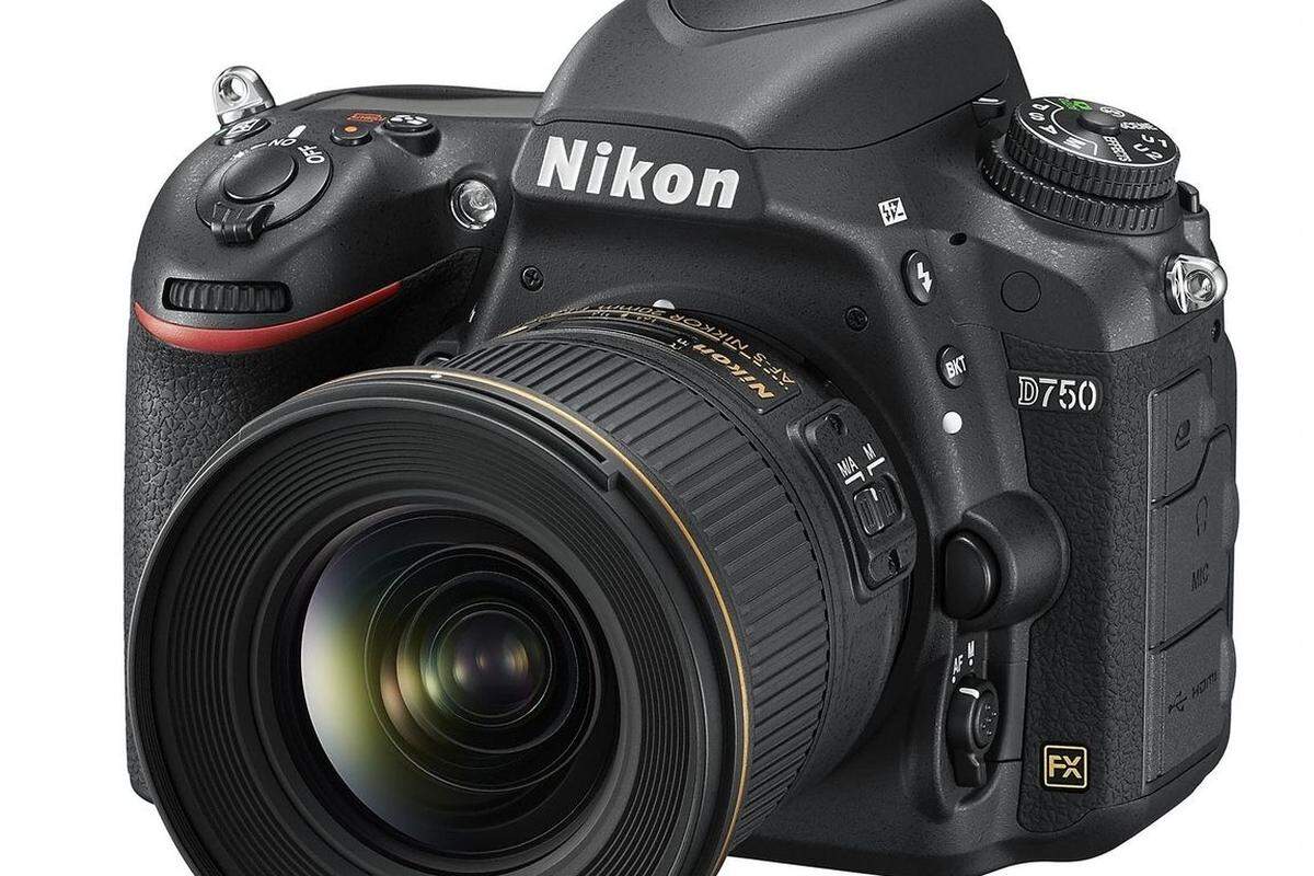 Nikon verbessert sein Vollformat-Angebot mit der D750, die um knapp 2200 Euro viel kann, was bisher nur teureren Vollformats vorbehalten war: 51-AF-Messfelder, 24-Megapixel, 6.5 Bilder pro Sekunde, Wifi, ein klappbarer Monitor, ein eingebauter Blitz. Wir haben sie uns genauer angeschaut und finden: Eine ziemlich perfekte Vollformat-Kamera.