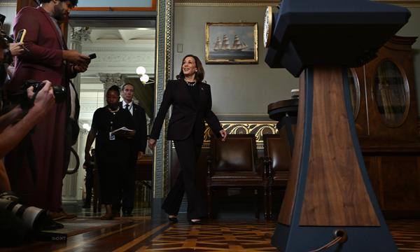 Kamala Harris will diese Woche erstmals mit ihrem Vizepräsidentschaftskandidaten auftreten. (Archivbild)