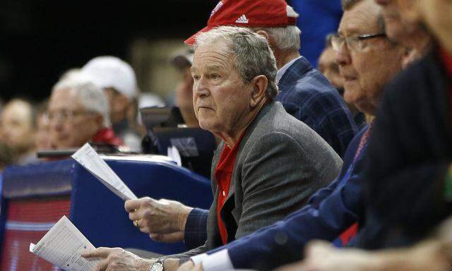 Ein Bild des Ex-Präsidenten aus dem Februar dieses Jahres (bei einem Basketball-Spiel).