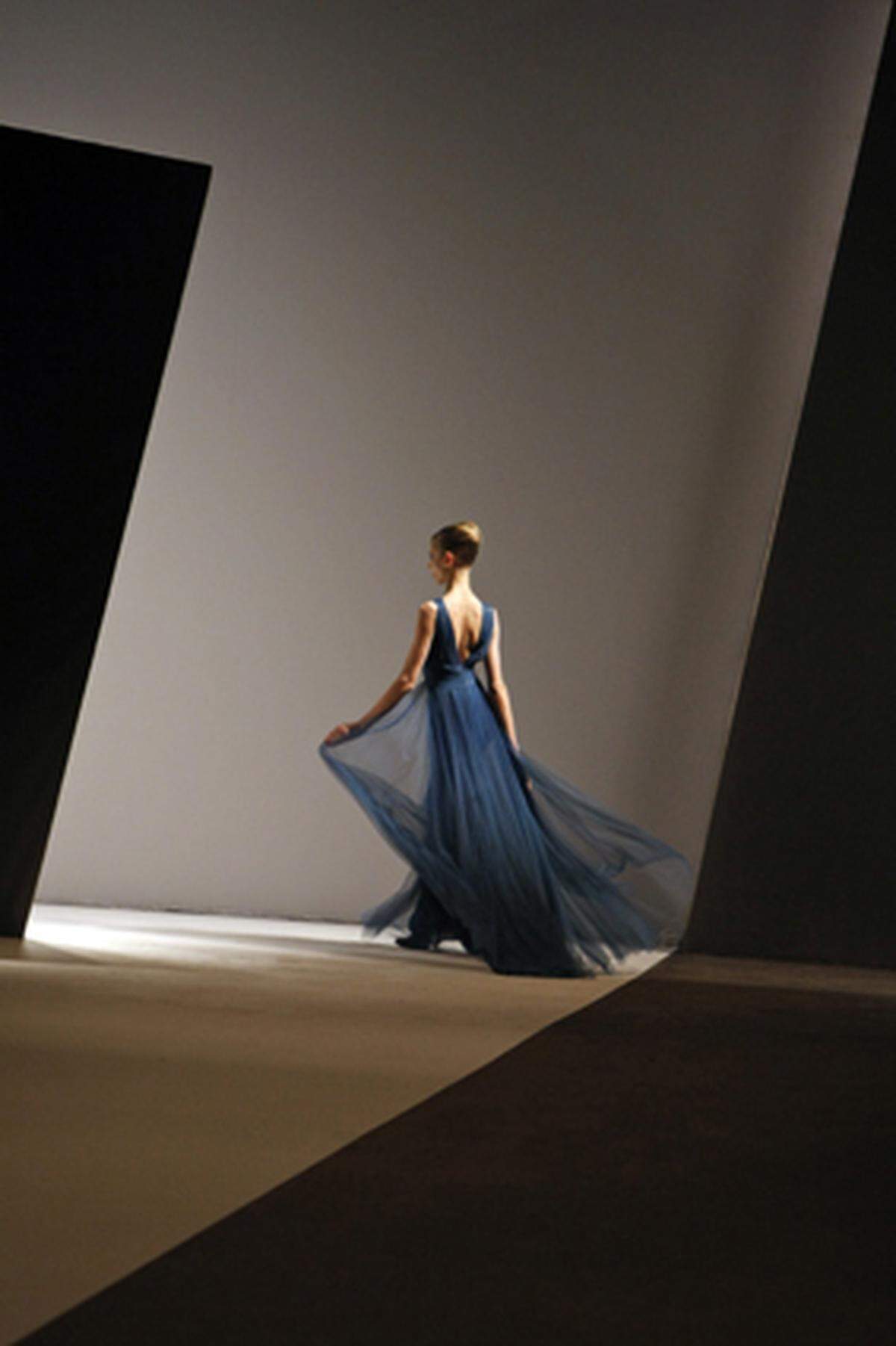 Elie Saab: Paris. HW 10/11