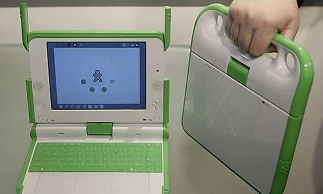 One Laptop Per Child (OLPC), XO-Laptop