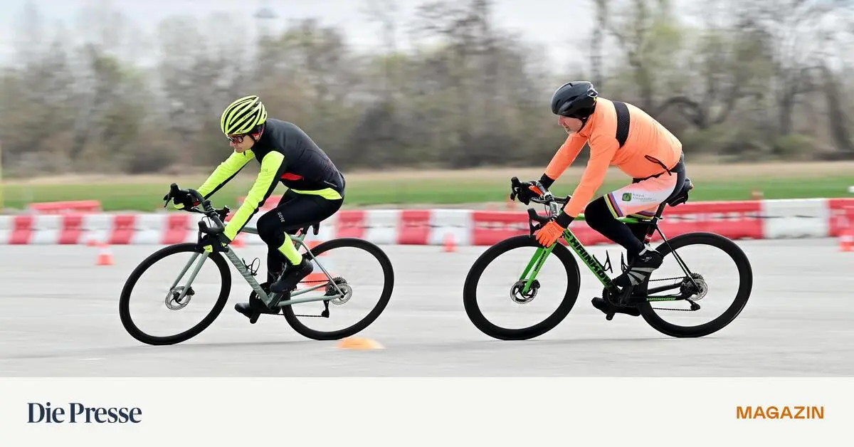 Fahrkurs-f-r-Radfahrer-Bremsen-macht-schneller-premium-