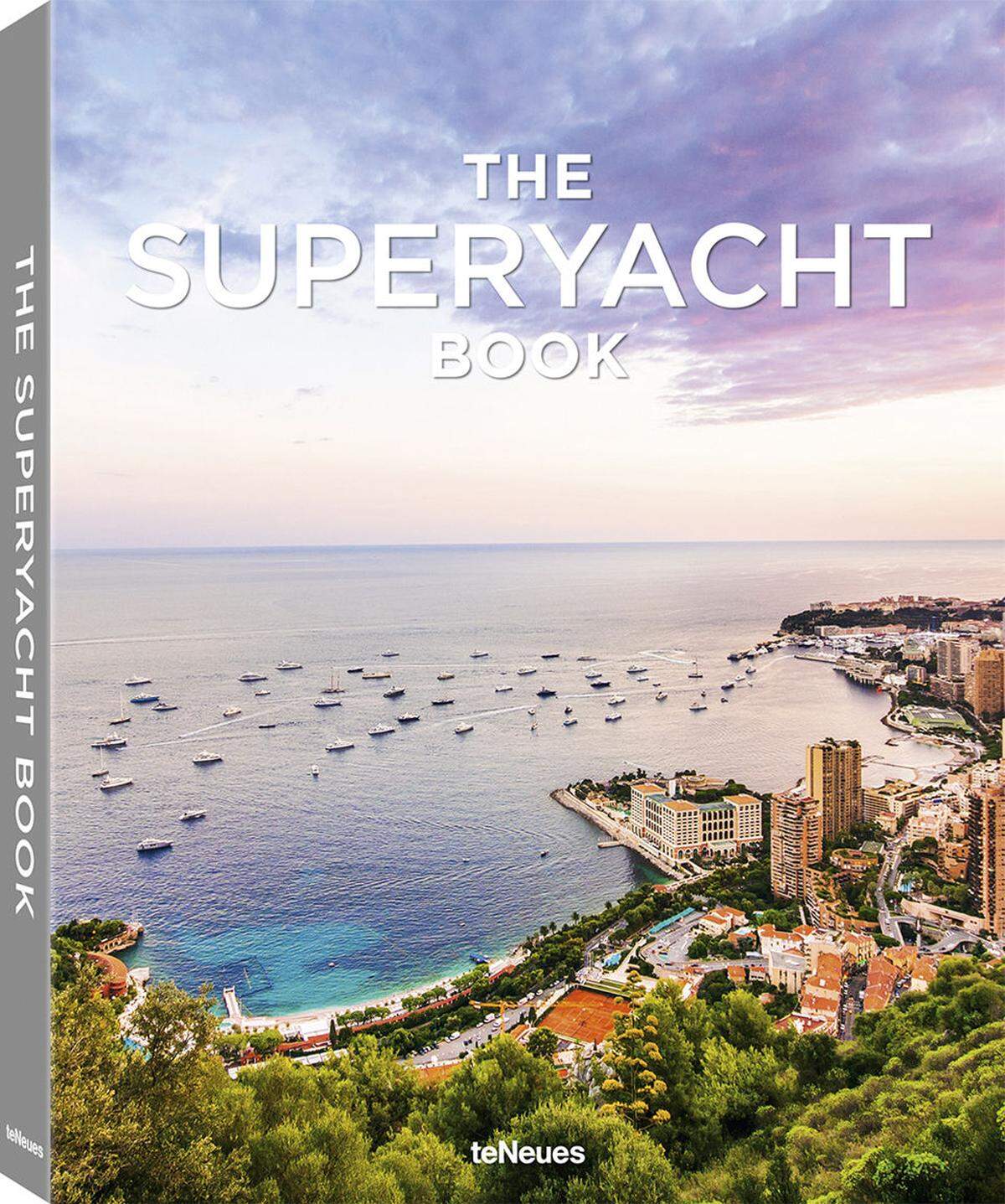 The Superyacht Book herausgegeben von Tony Harris, erschienen bei teNeues, € 59,90, www.teneues.com.    