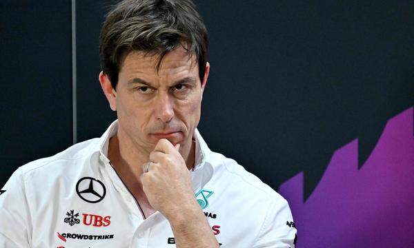 Ihm ist nicht mehr zum lachen zumute: Toto Wolff ist gezeichnet.