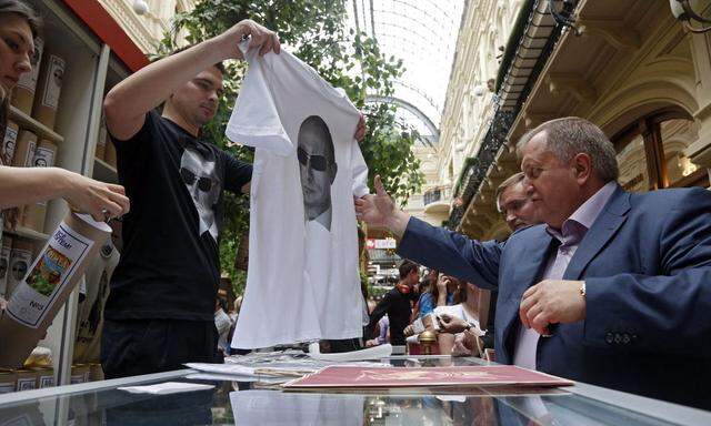 RUSSIA BUSINES  PUTIN T-SHIRT COLLECTION