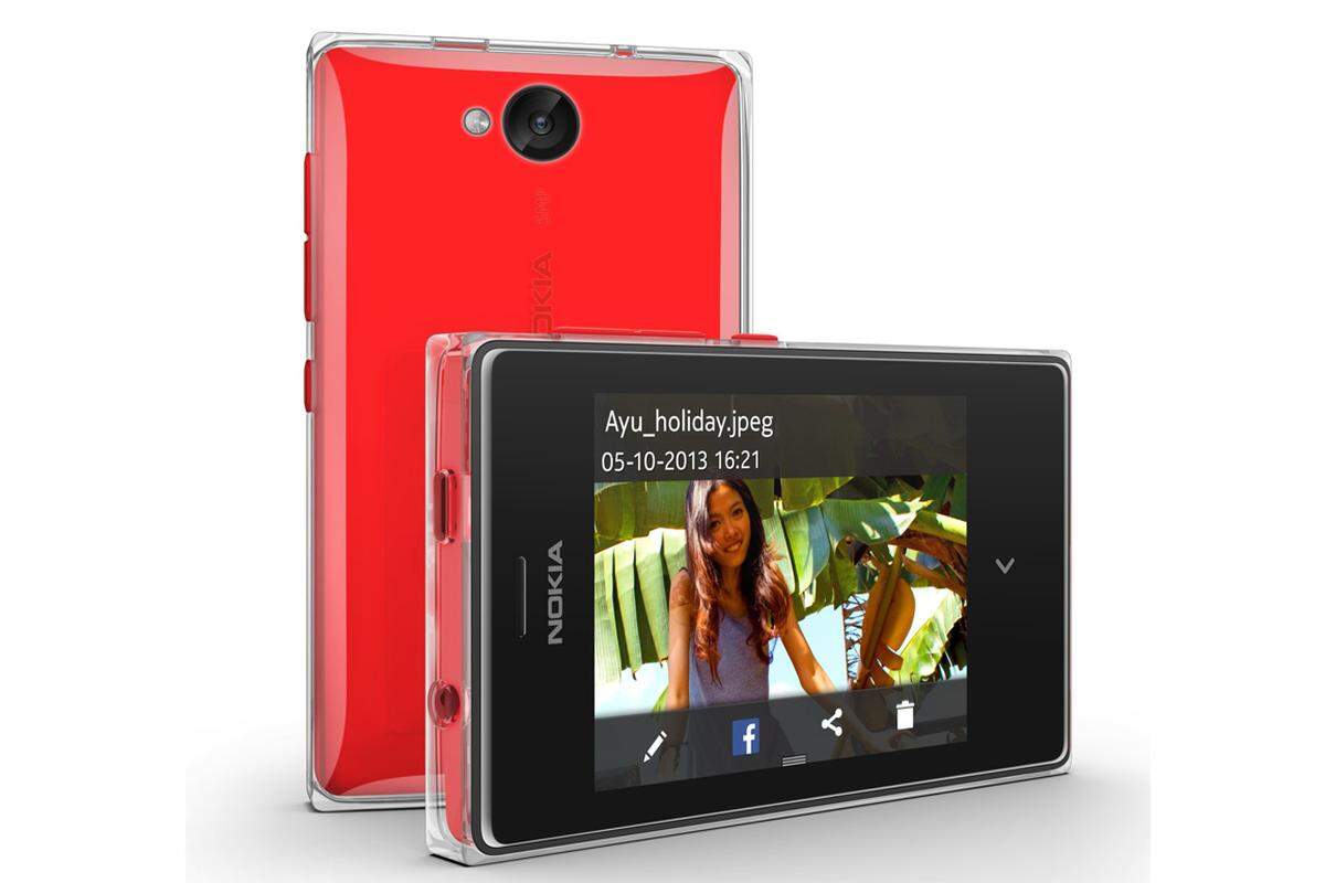 Noch billiger wird es bei Nokia, wenn man auf ein bekanntes Smartphone-Betriebssystem verzichtet. Ob sich der 40-Euro-Sprung zum Lumia 520 wirklich auszahlt, ist allerdings fraglich. Immerhin gibt es für Nokias Billig-System Asha mittlerweile 900 Apps, darunter auch Klassiker wie WhatsApp. Und die Kamera bietet immerhin noch 5 Megapixel.