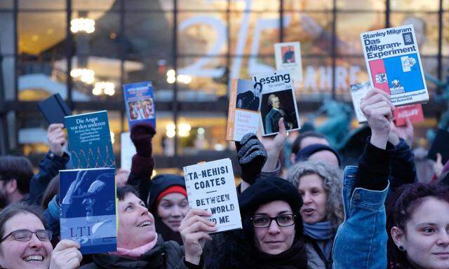 GERMANY-BOOK-FAIR-PROTEST