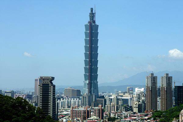 Platz 2:  Das Taipei Financial Center ist auch unter dem Namen "Taipei 101" bekannt. Das höchste Haus der Hauptstadt Taiwans bringt es auf stolze 508 Meter.