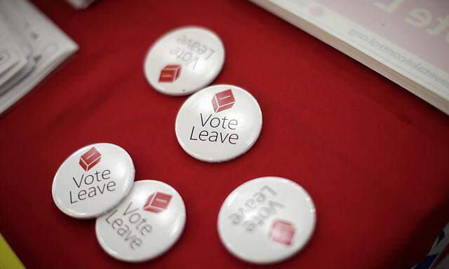 Vote Leave Campaigners Distribute Brexit Paraphernalia Ahead Of The EU Referendum