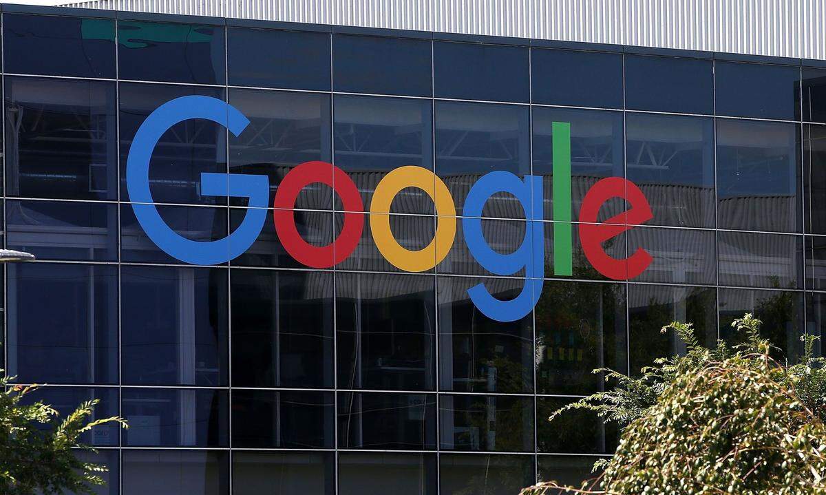 Das Unternehmen wurde 1998 gegründet. Bekannt wurde die Marke durch die Suchmaschine des Unternehmens. Die Marke Google gehört seit Jahren zu den wertvollsten Marken der Welt. Im Markenranking erreichten die US-Marke 83,4 Punkte.