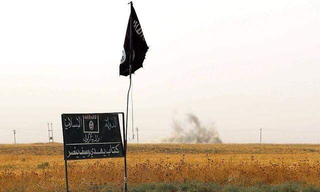 Eine Flagge des IS im Irak.