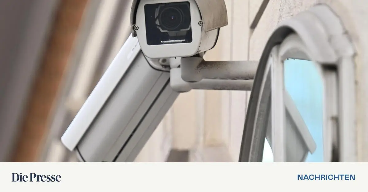 Demonstration-gegen-mehr-Video-berwachung-in-Innenst-dten