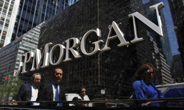 JP Morgan zählt zu jenen Banken, die sich mit Junkbonds eindecken. 
