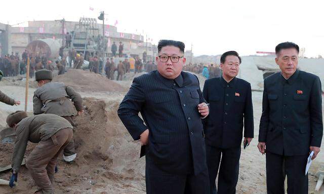 Nordkoreas Machthaber Kim Jong-un hat den USA Willen zur nuklearen Abrüsung bekundet.